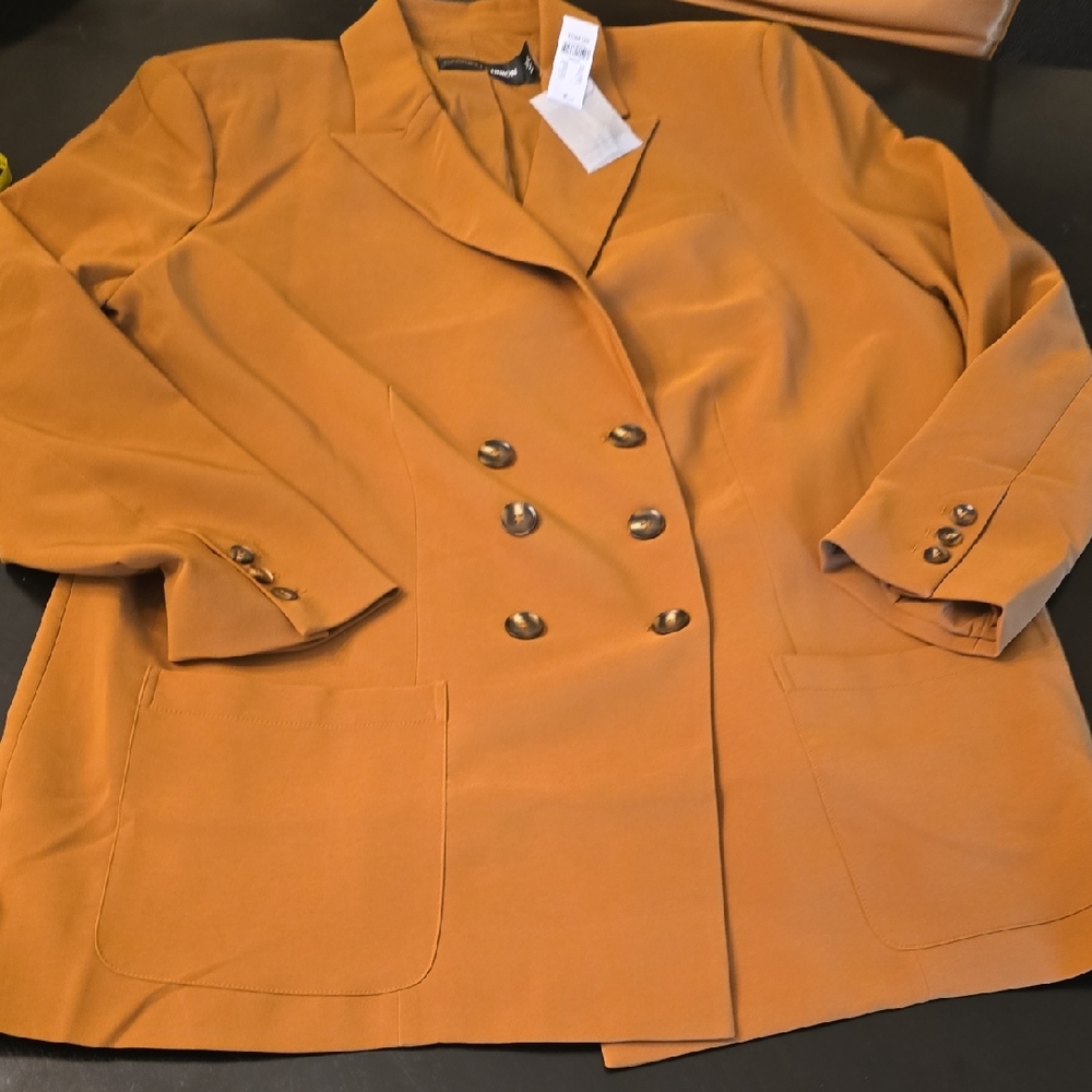Elegant Double-Breasted Tan Blazer